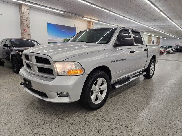 2012 DODGE Ram