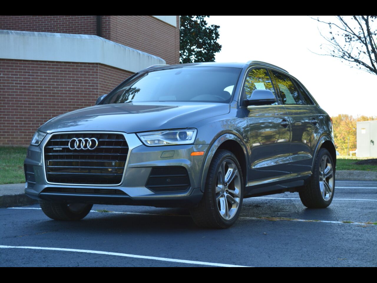 2016 AUDI Q3
