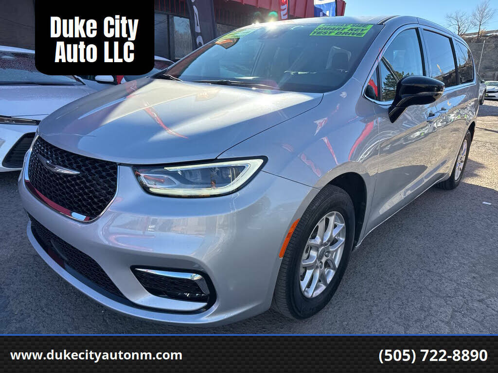 2024 CHRYSLER Pacifica