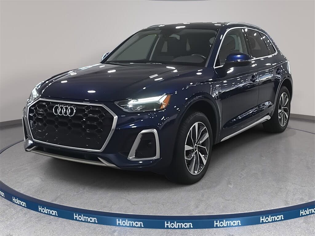 2022 AUDI Q5