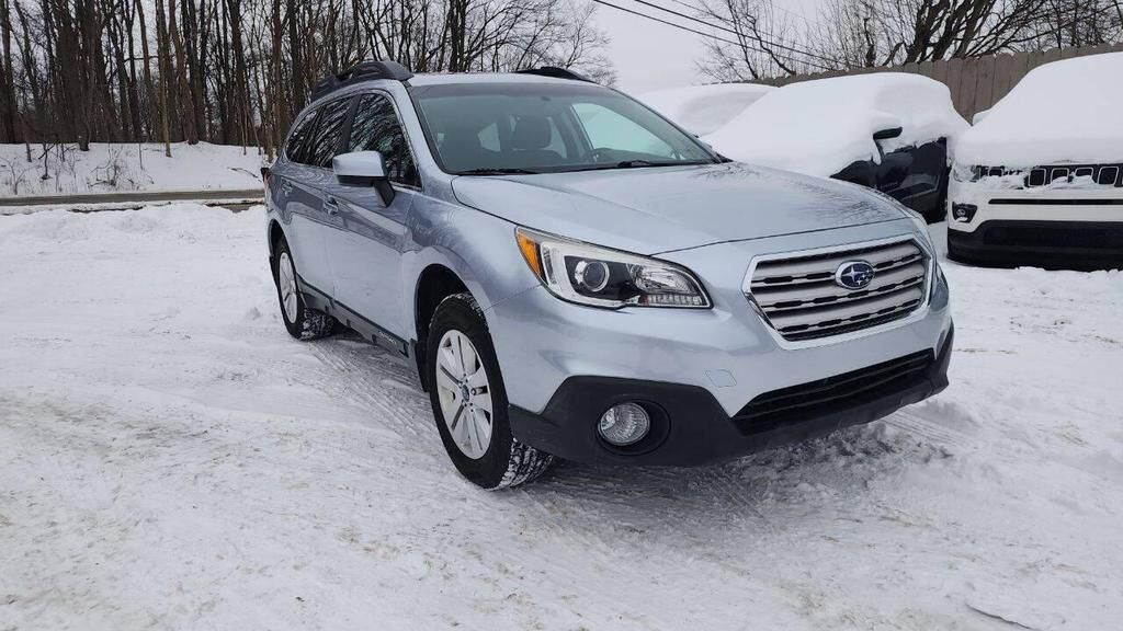 2017 SUBARU Outback