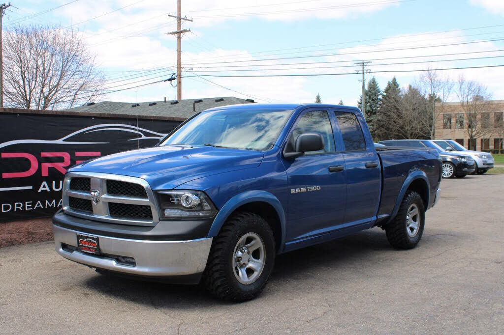 2011 DODGE Ram