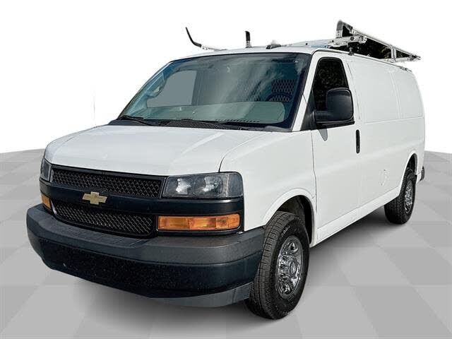 2020 CHEVROLET Express