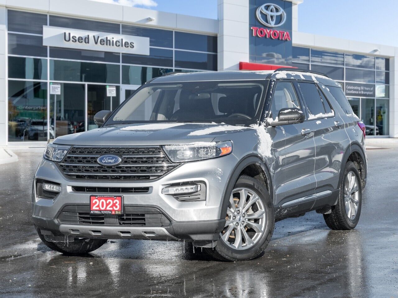 2023 FORD Explorer