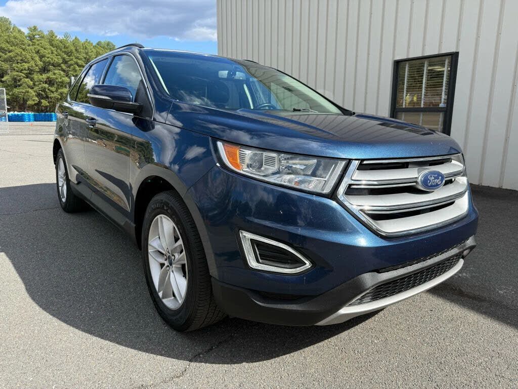 2017 FORD Edge
