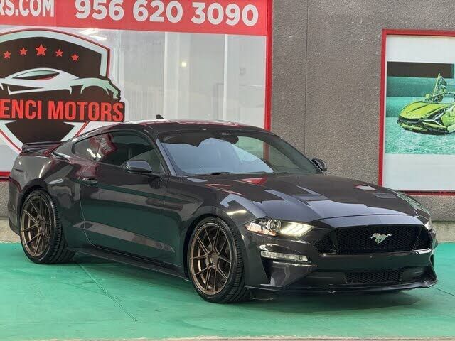 2022 FORD Mustang