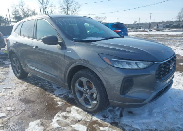 2024 FORD Escape