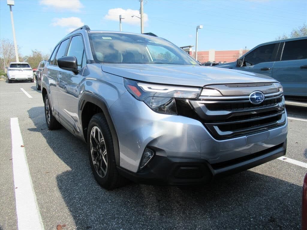 2025 SUBARU Forester
