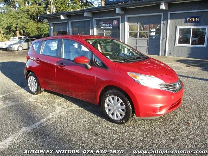 2015 NISSAN Versa
