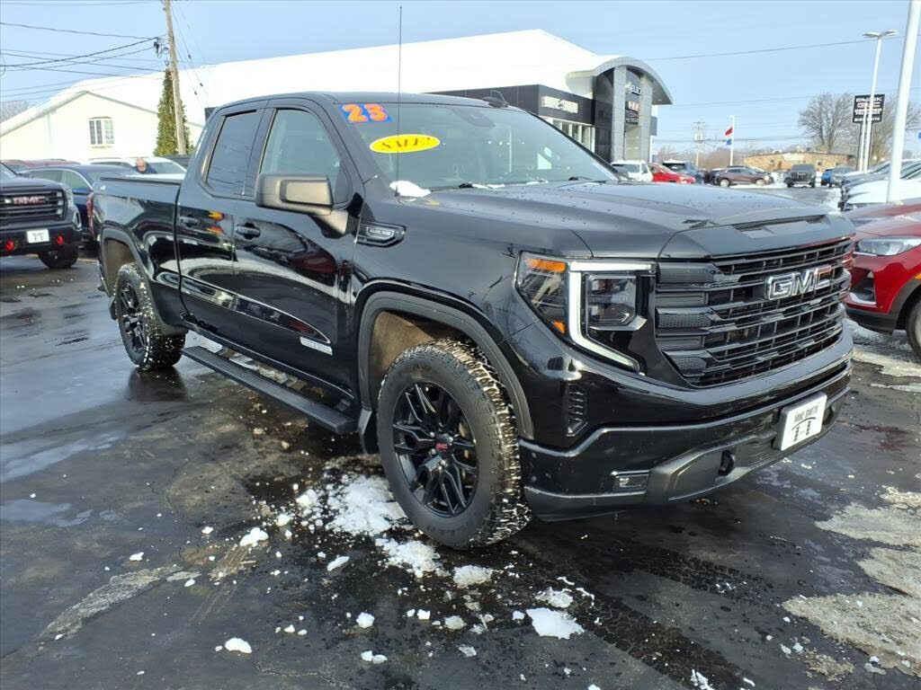 2023 GMC Sierra