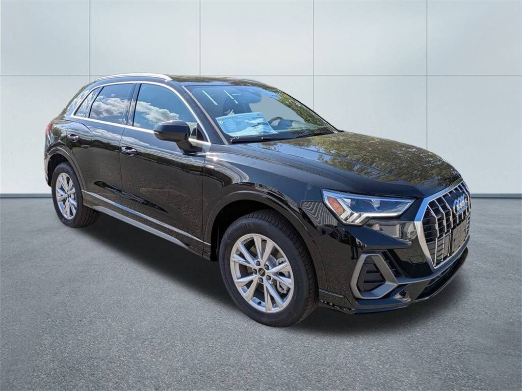 2025 AUDI Q3