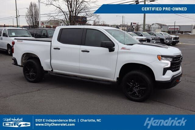 2025 CHEVROLET Silverado