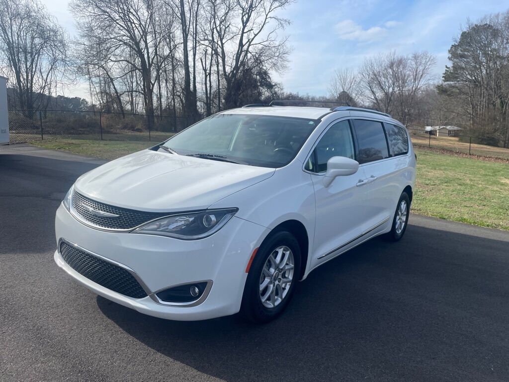 2020 CHRYSLER Pacifica