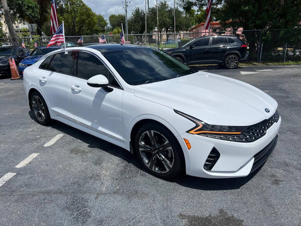 2021 KIA K5