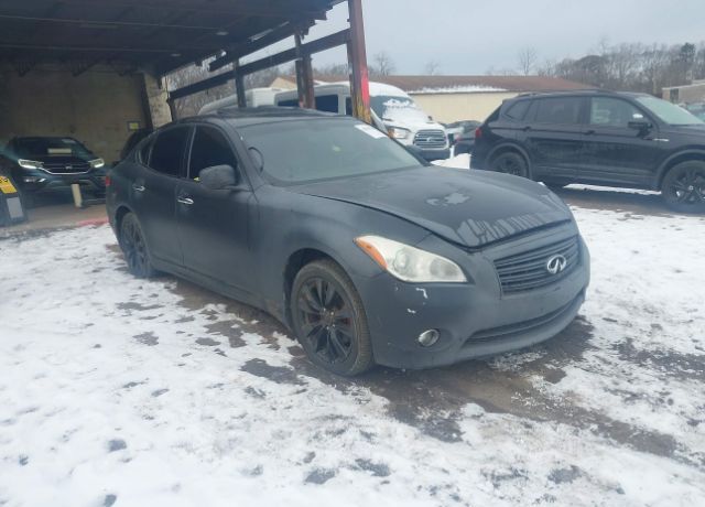 2011 INFINITI M37