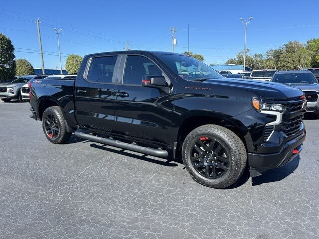 2024 CHEVROLET Silverado
