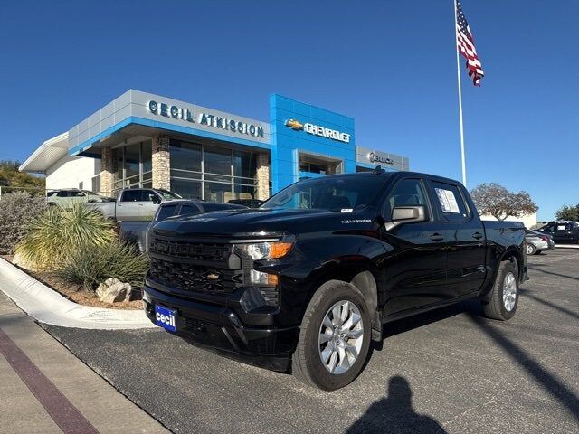 2023 CHEVROLET Silverado