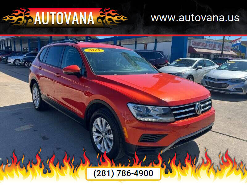 2019 VOLKSWAGEN Tiguan