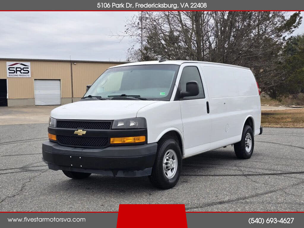 2020 CHEVROLET Express