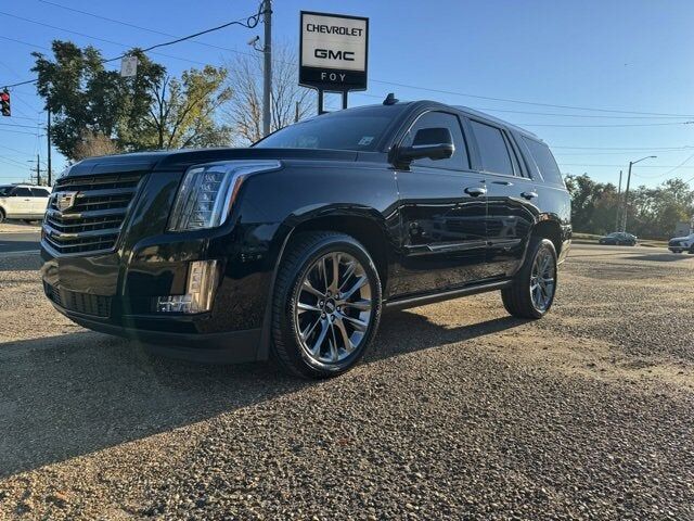2020 CADILLAC Escalade