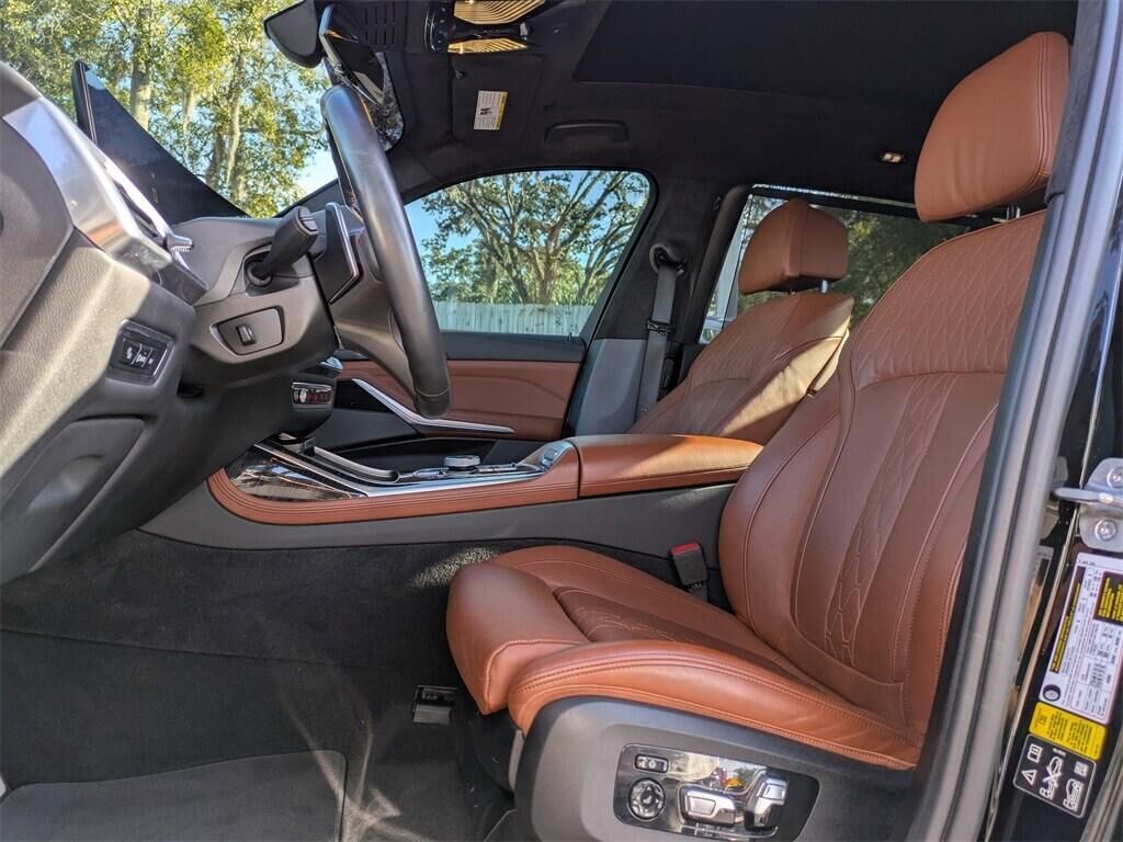 2024 BMW X7