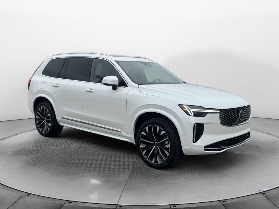 2026 VOLVO XC90