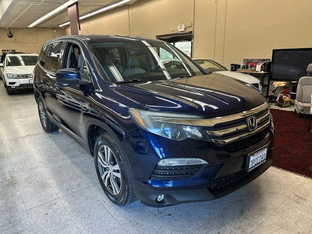 2016 HONDA Pilot