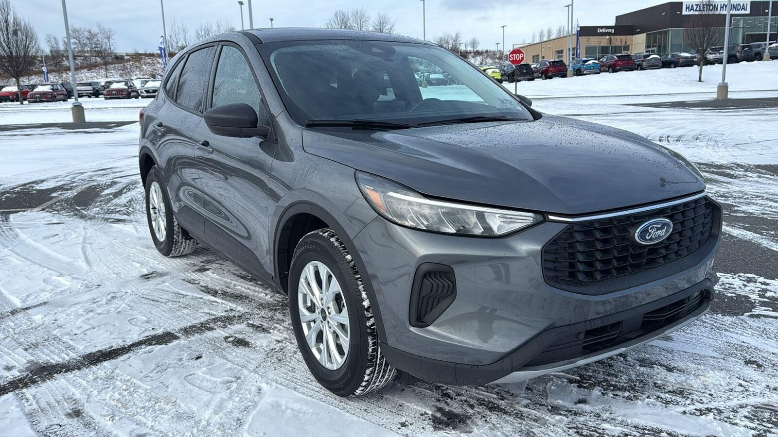 2025 FORD Escape