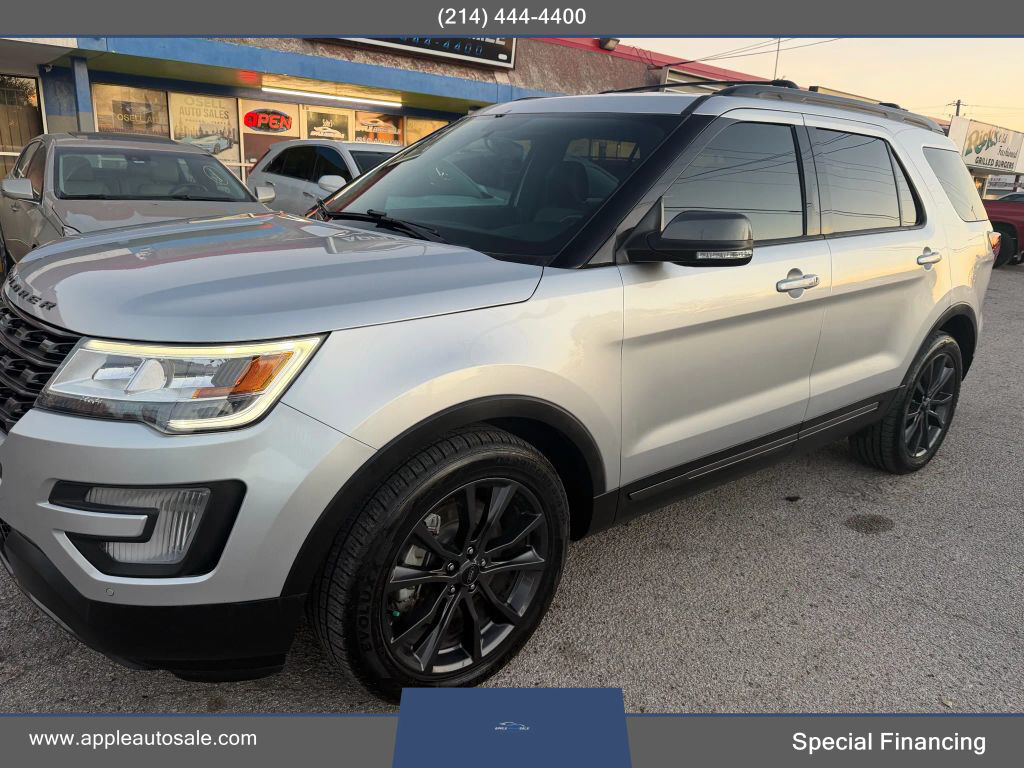 2017 FORD Explorer