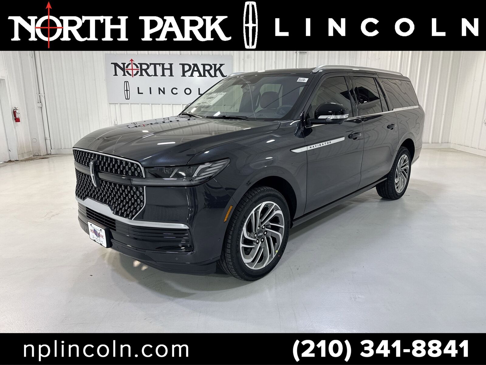 2025 LINCOLN Navigator L