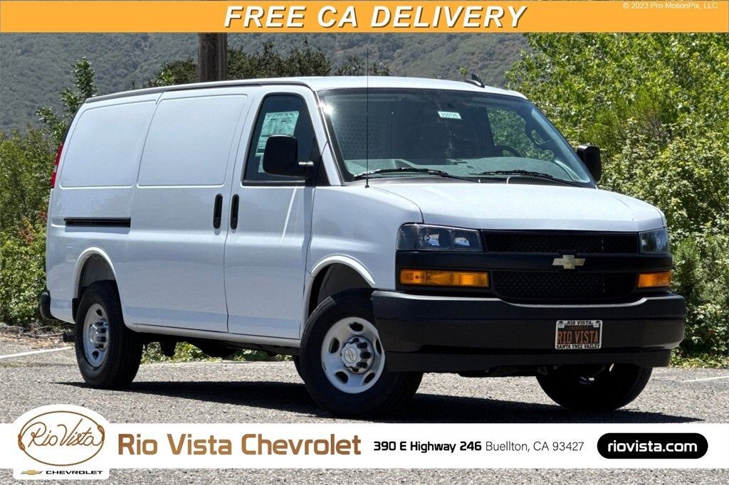 2025 CHEVROLET Express