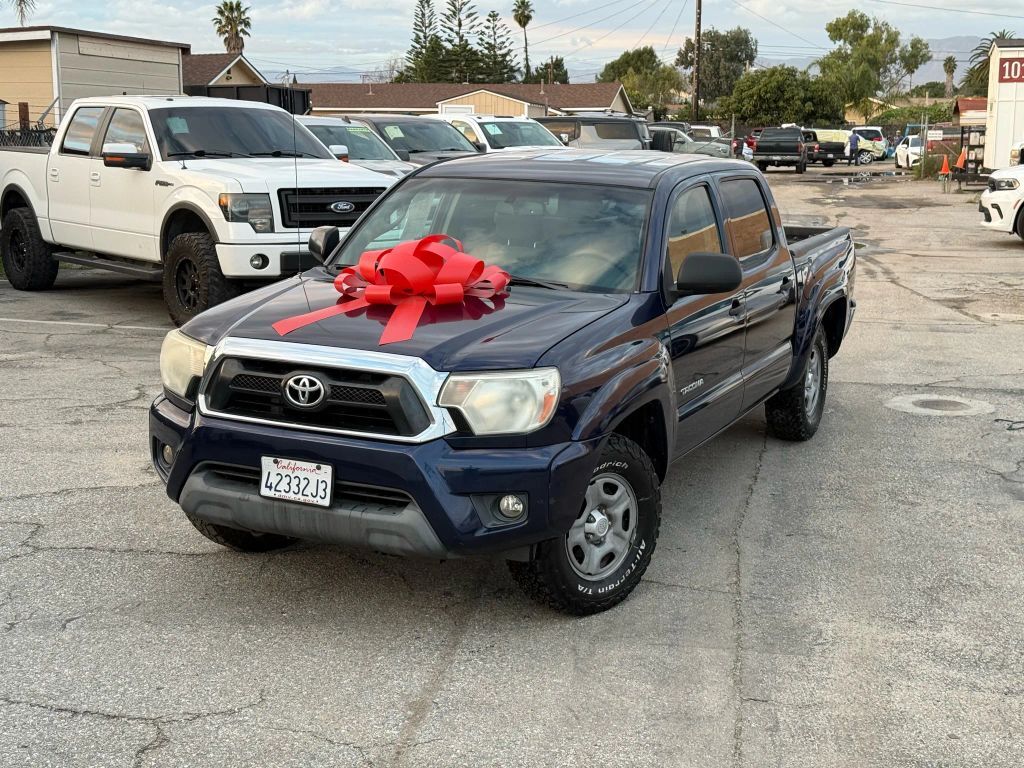 2013 TOYOTA Tacoma