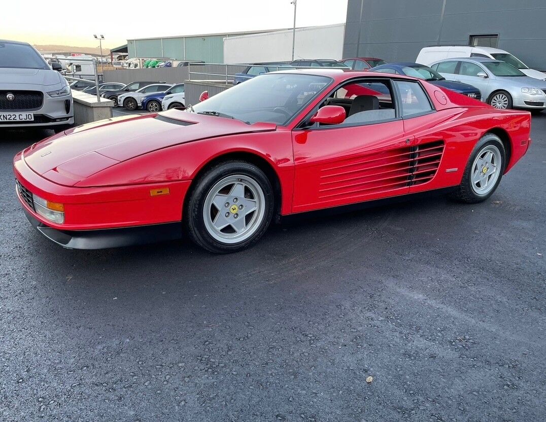 Ferrari Testarossa
