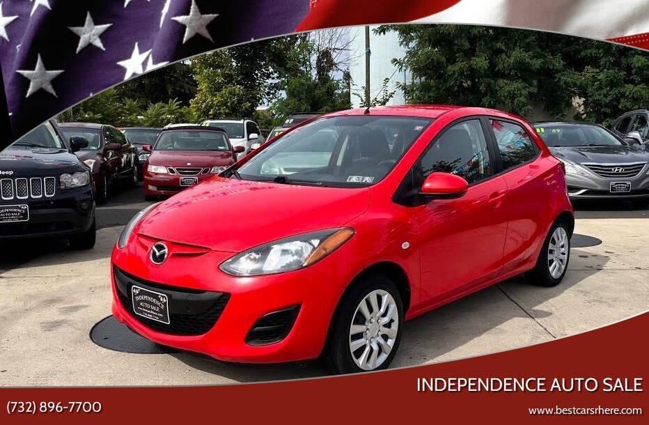 2013 MAZDA Mazda2