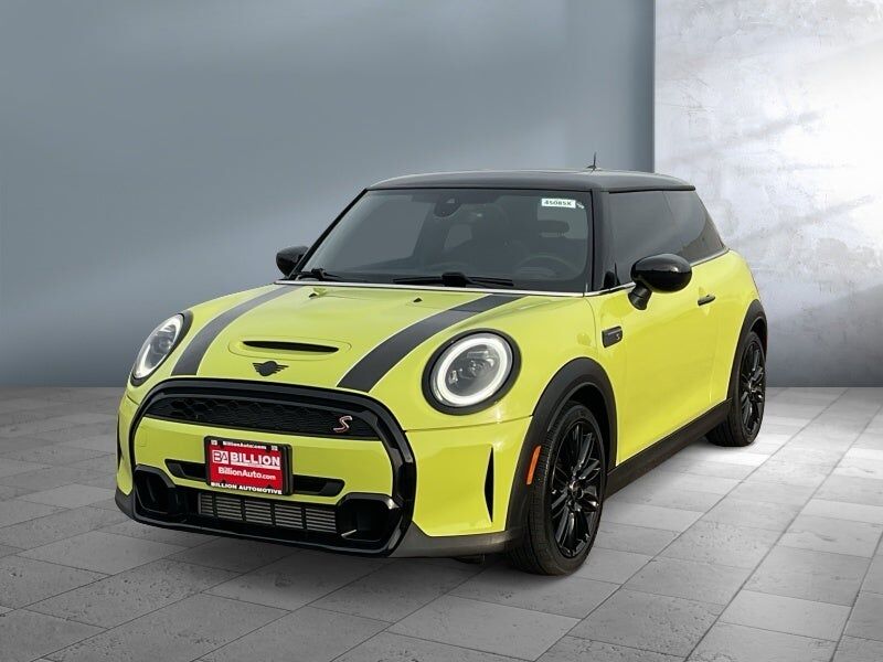 2024 MINI Hardtop