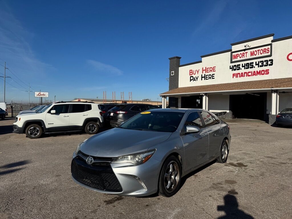 2017 TOYOTA Camry