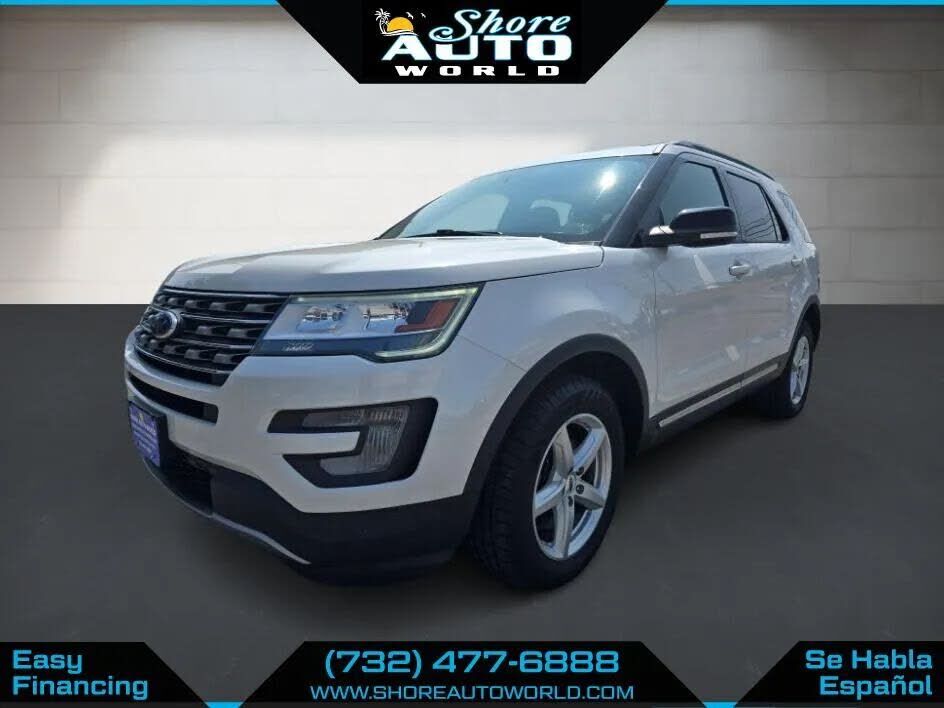 2017 FORD Explorer