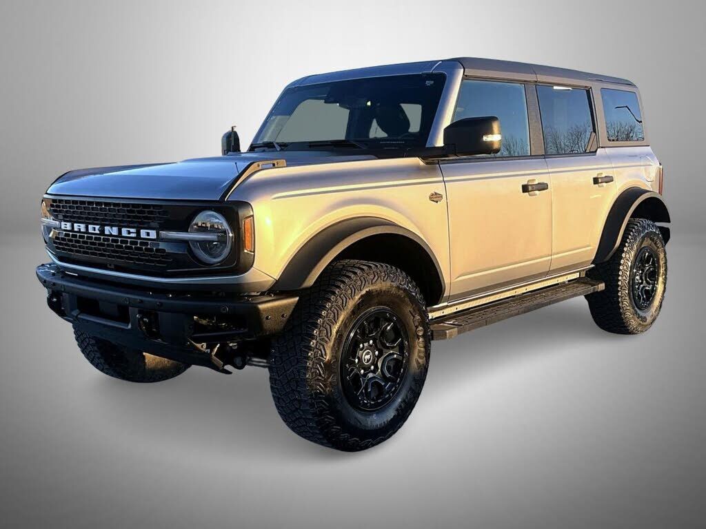 2024 FORD Bronco