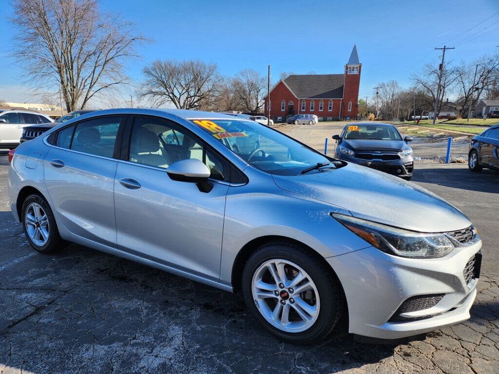 2018 CHEVROLET Cruze