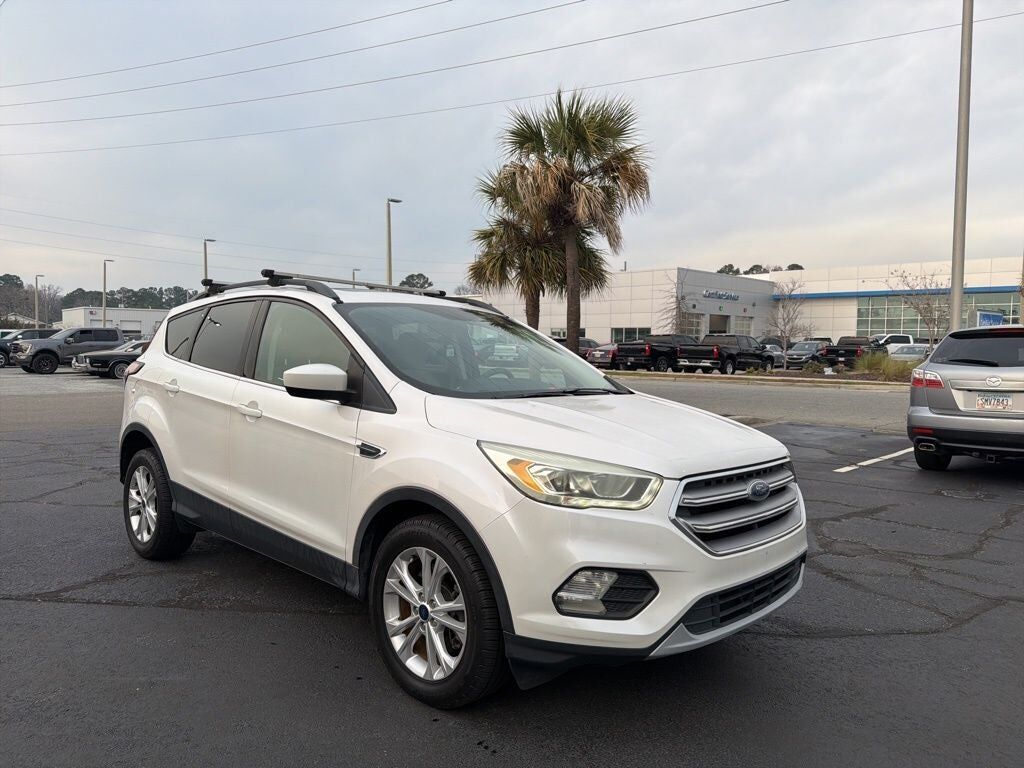 2017 FORD Escape