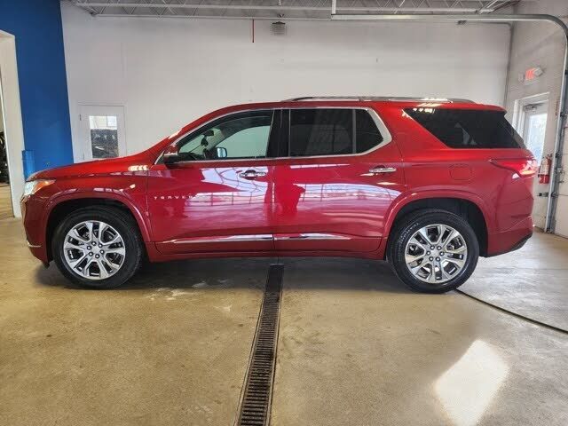 2021 CHEVROLET Traverse