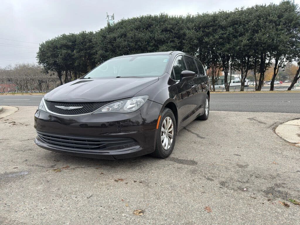 2017 CHRYSLER Pacifica