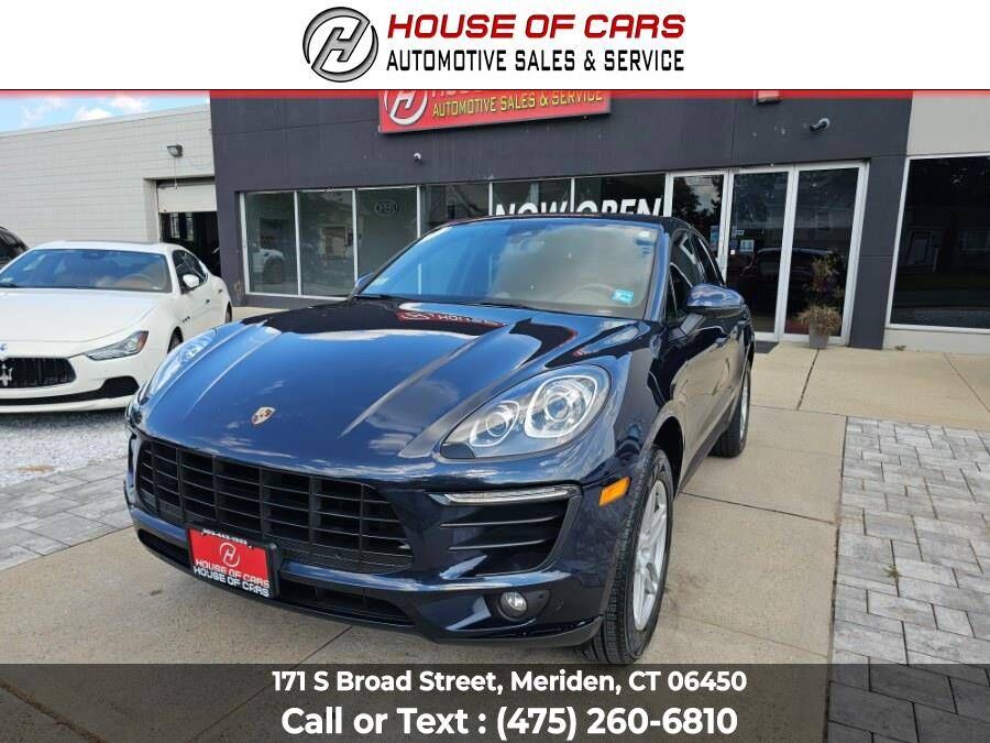 2018 PORSCHE Macan