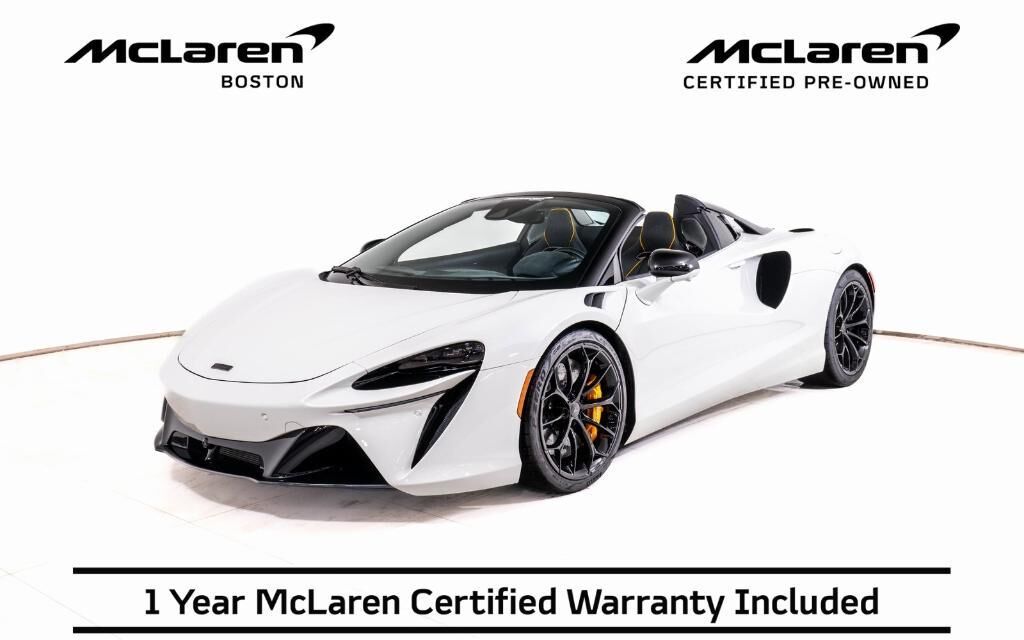 2025 MCLAREN ARTURA