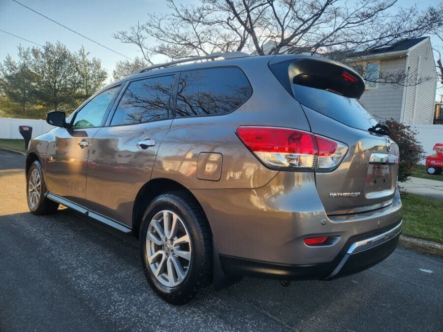 2014 NISSAN Pathfinder