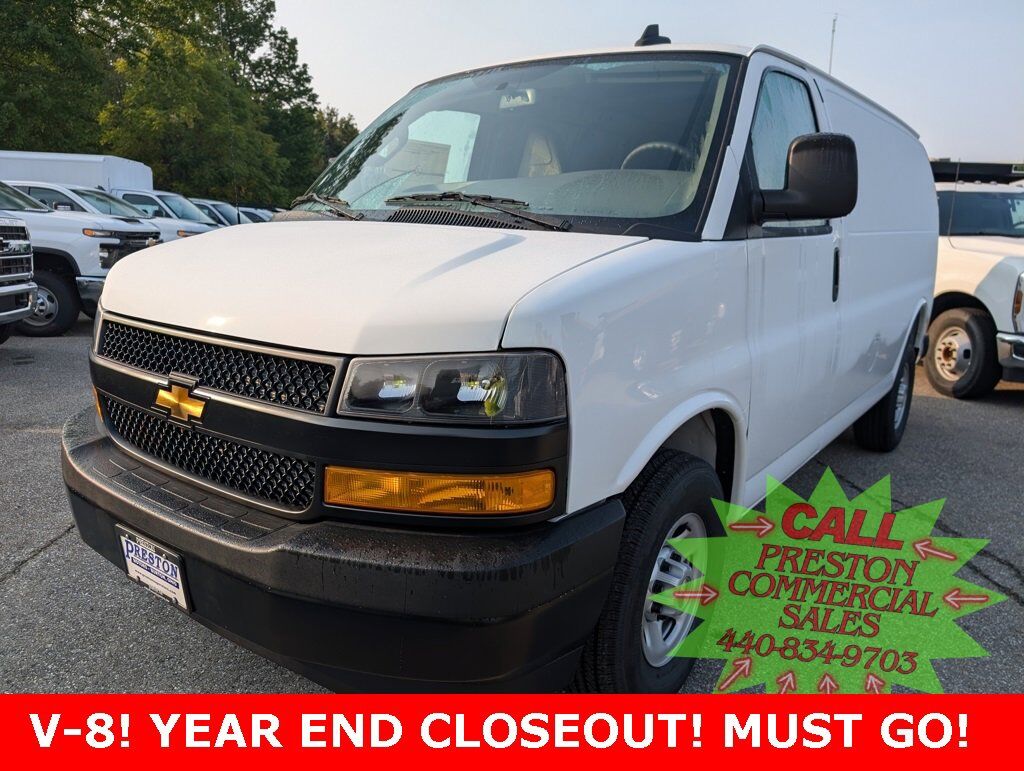 2025 CHEVROLET Express