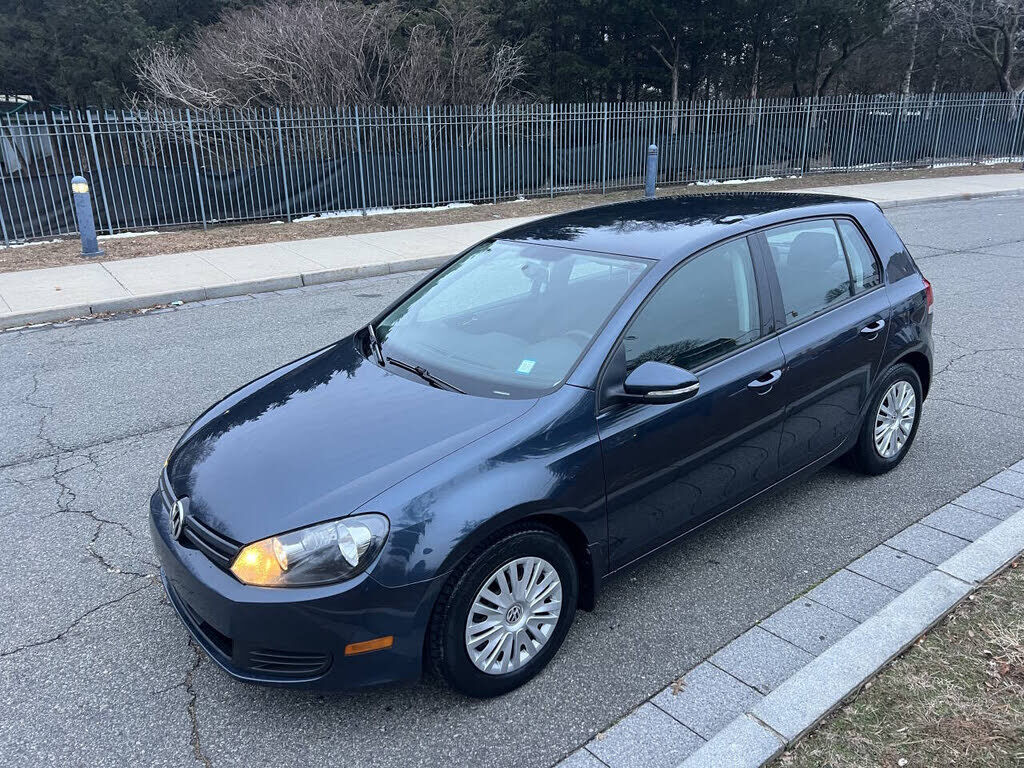 2012 VOLKSWAGEN Golf