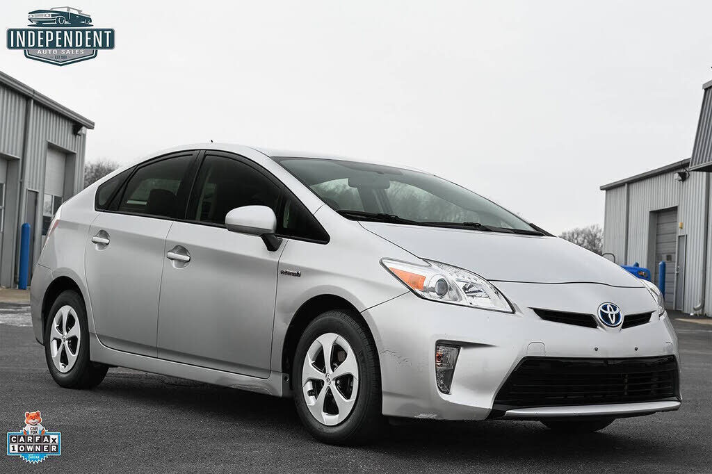 2012 TOYOTA PRIUS