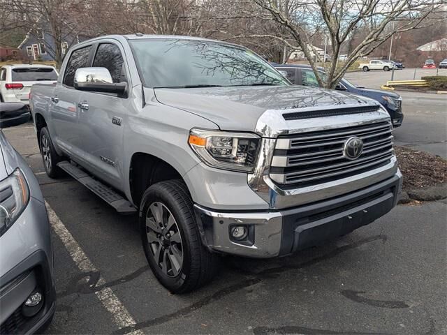 2019 TOYOTA Tundra