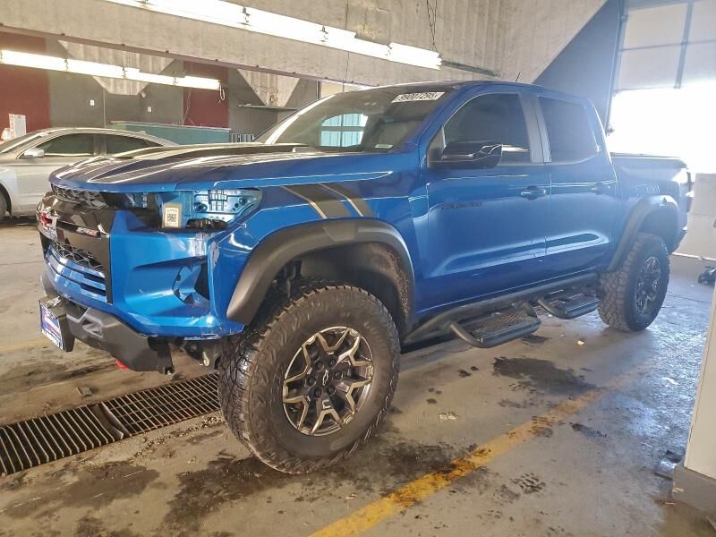 2024 CHEVROLET Colorado